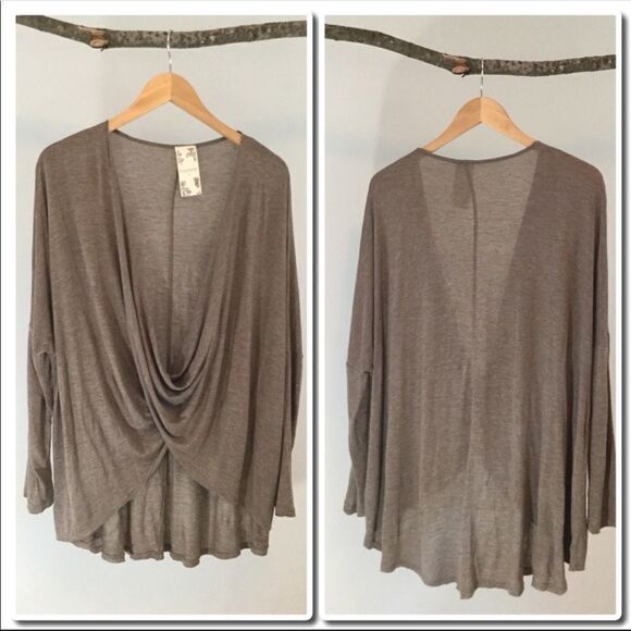 BLUE Pepper High Low Drape Top - Picture 4 of 5